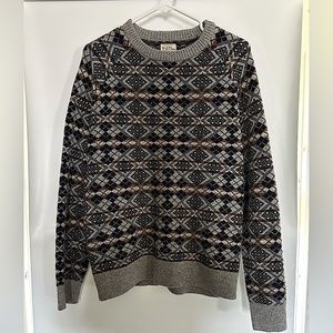 J. Crew grey/blue men’s medium patterned sweater.